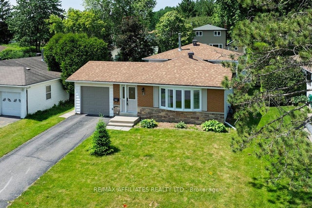 22 Red Maple Crescent, Blackburn Hamlet