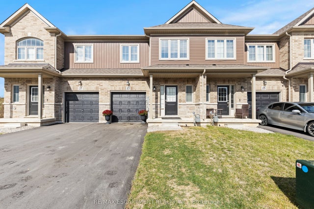 23 Zoe Lane, Hamilton