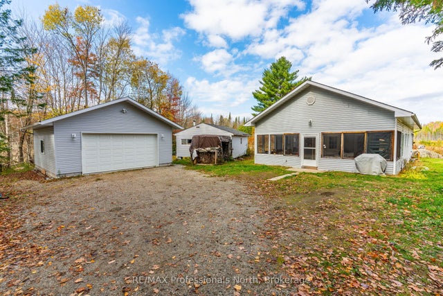 2179 South Lake Road, Minden Hills