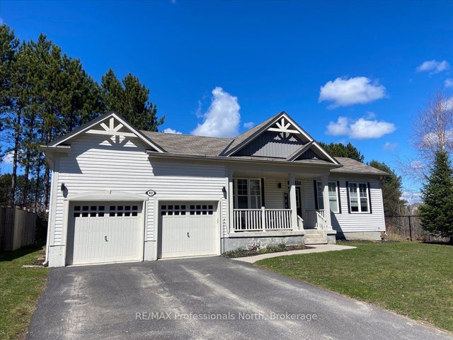 43 Clearbrook Trail, Bracebridge