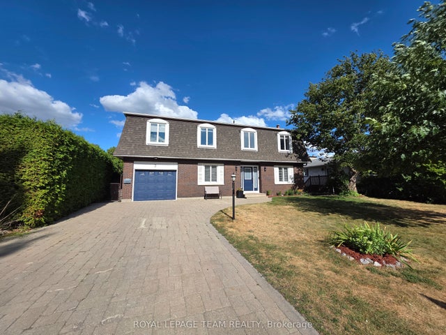 3 Roberta Crescent, Barrhaven