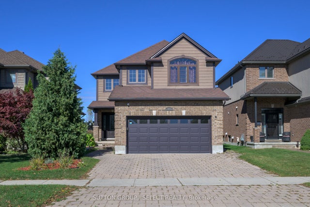 1849 Devos Drive, London North