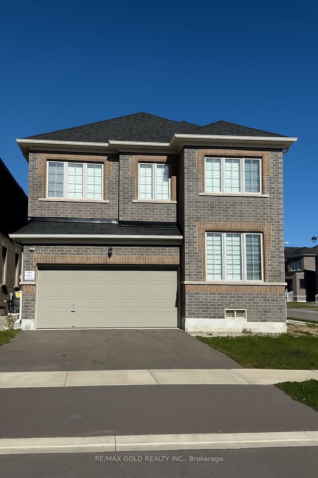 687 Anishinaabe Drive, Shelburne