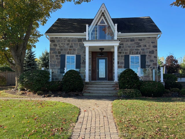 448 Grandview Drive, Meaford