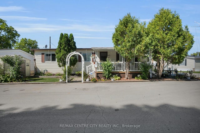 198 Springbank Drive 87, London South