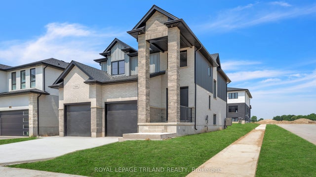 4049 Big Leaf Trail, London South