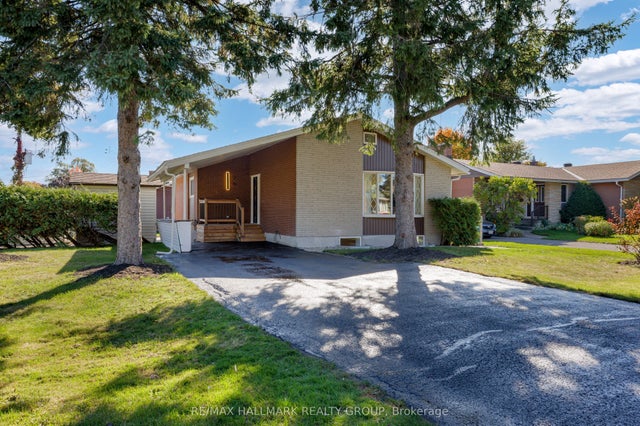 26 Spring Garden Avenue, Meadowlands - Crestview and Area