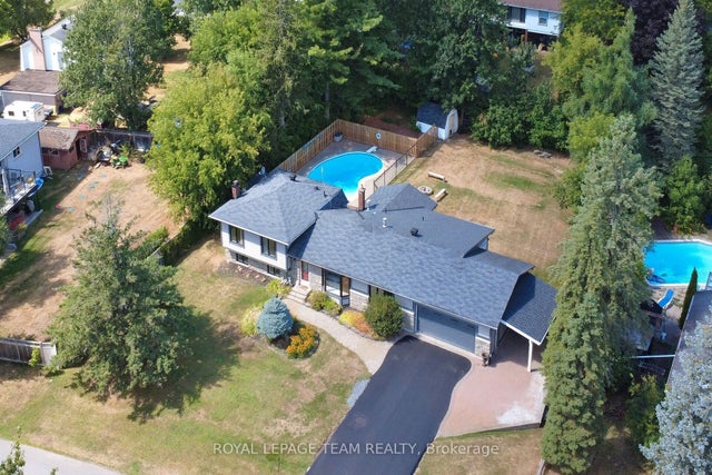 1079 Christopher Drive, Manotick - Kars - Rideau Twp and Area