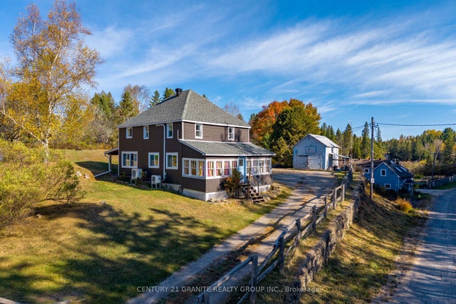 993 Detlor Road, Bancroft