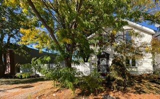 126 Michigan Avenue, Point Edward
