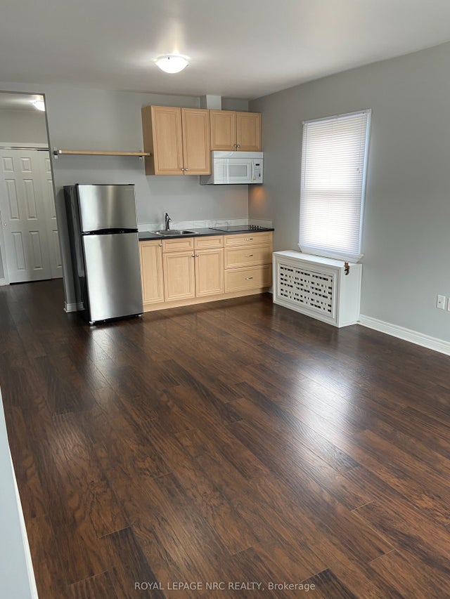 244 Ontario Street 3, St. Catharines