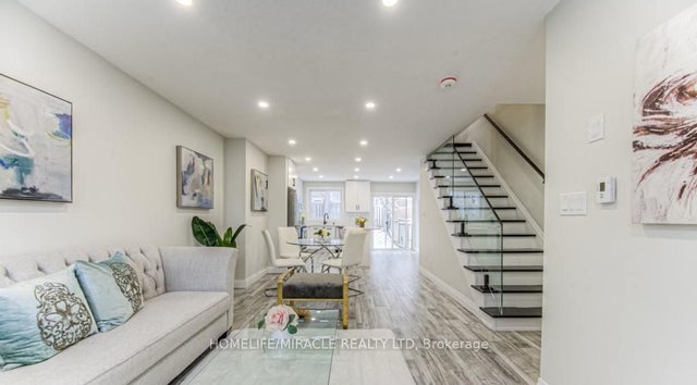 152 Overlea Drive, Kitchener