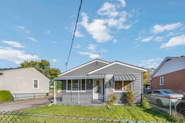 11 Parkwood Drive, St. Catharines