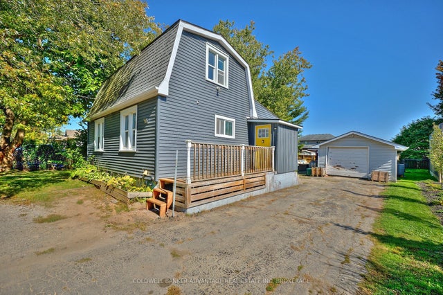 1123 Pelham Street, Pelham