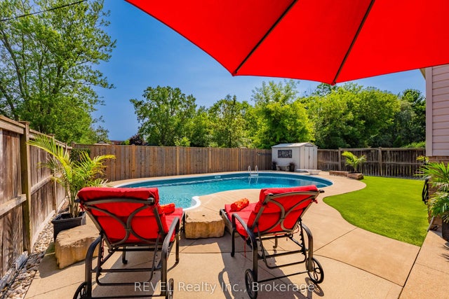 35 Hunter Drive, Welland