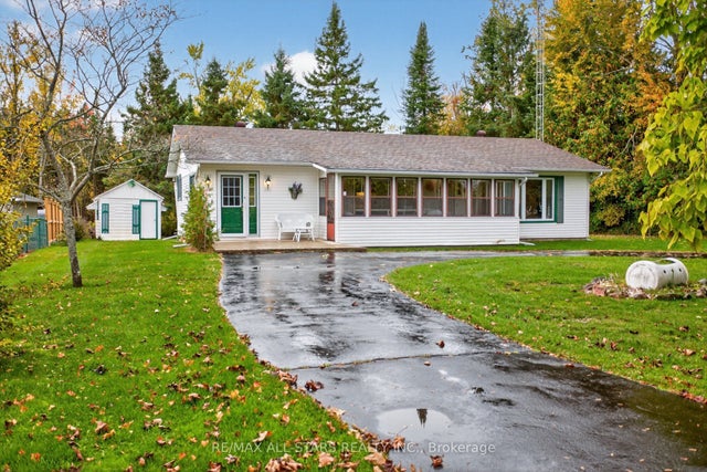 104 Trent Canal Road, Kawartha Lakes