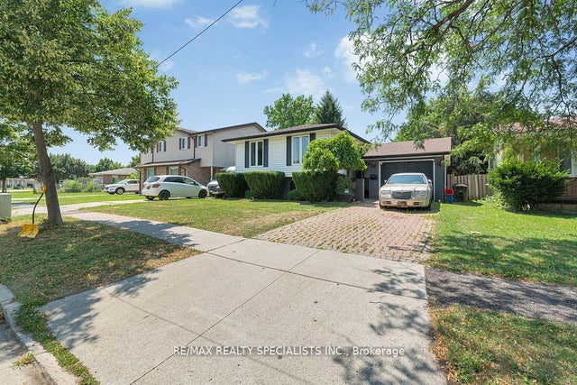 3195 Conservation Drive W, Windsor