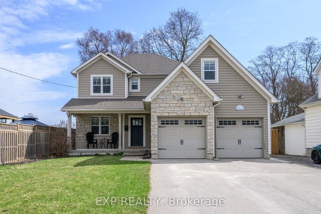 1276 Crumlin Side Road, London East