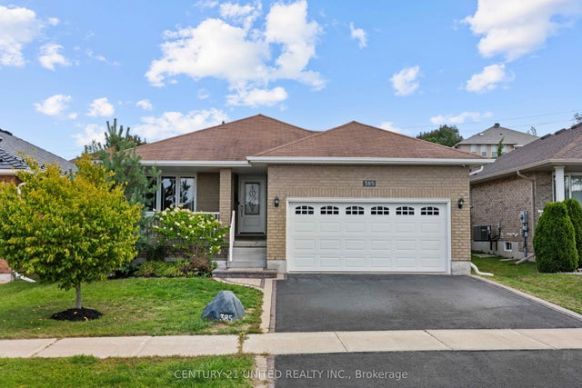 385 Bianco Crescent, Peterborough