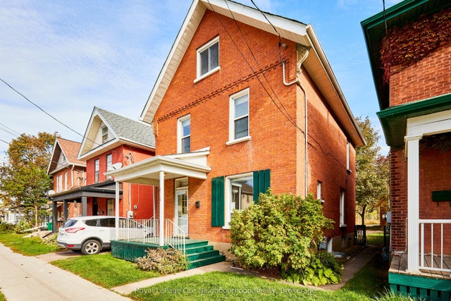 444 George Street S, Peterborough