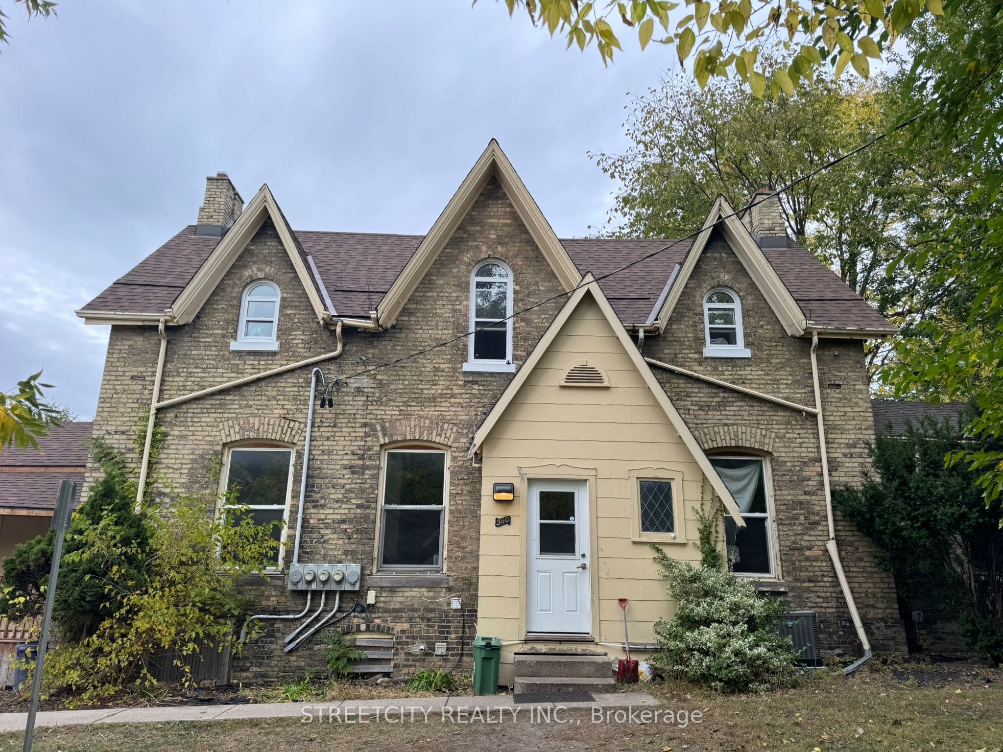 Photo of Listing #X12473322