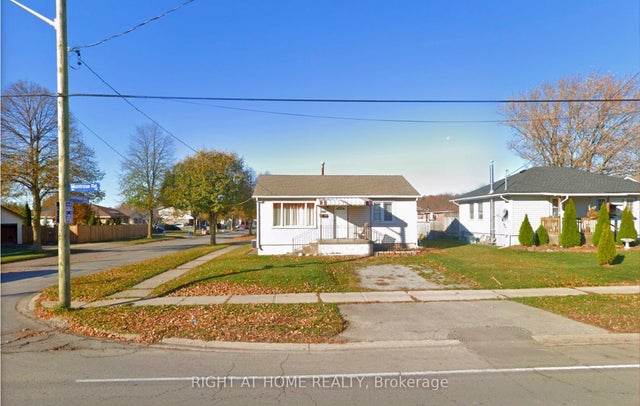 6241 Montrose Road N, Niagara Falls