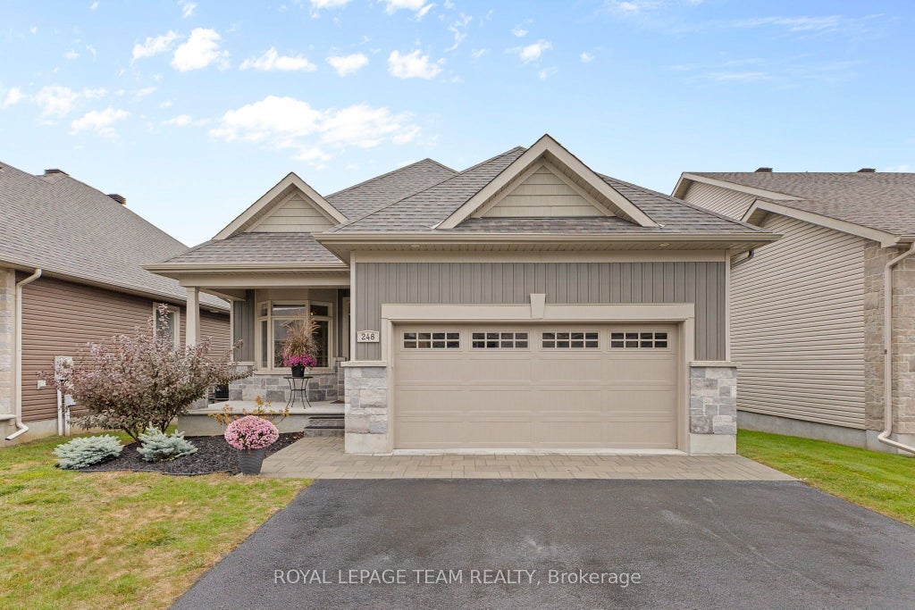 248 Shinny Avenue, Kanata