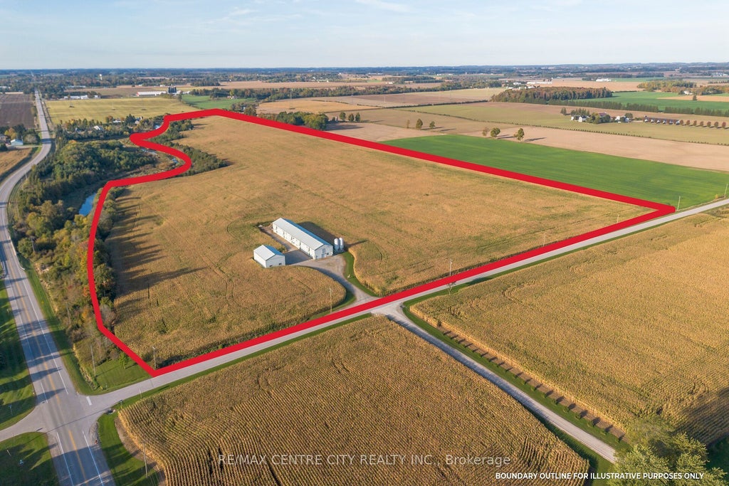 42783 Bridge Road, Huron East