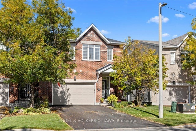 1003 Markwick Crescent, Orleans - Cumberland and Area