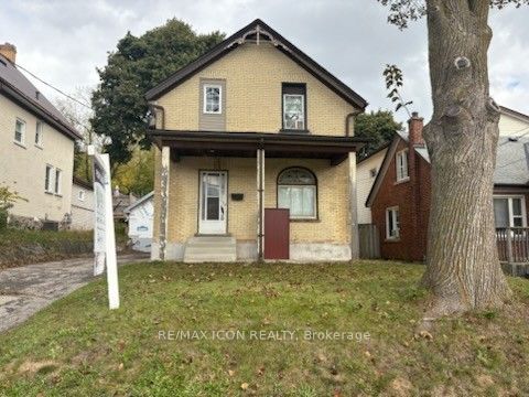 138 Courtland Avenue E, Kitchener