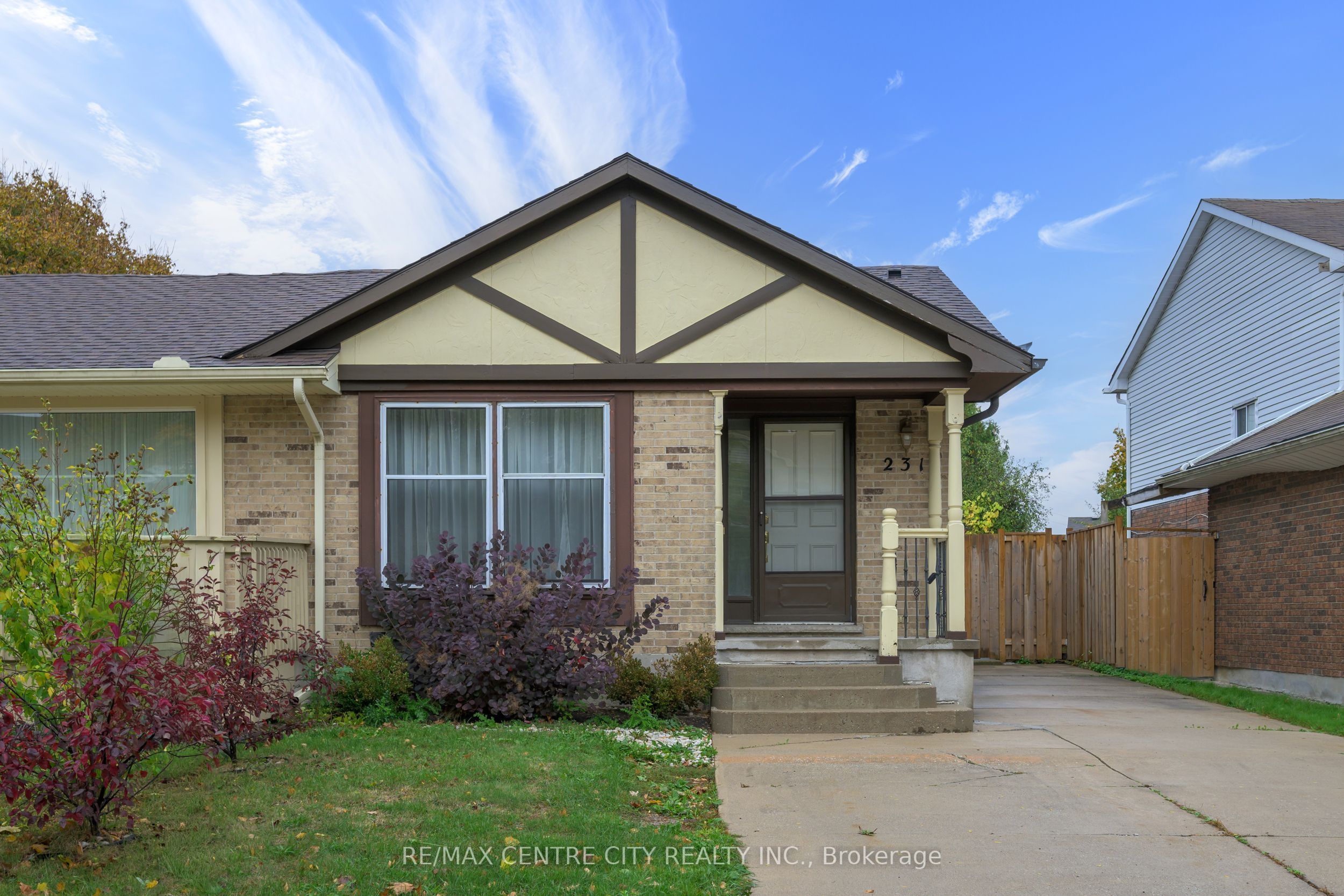 Photo of Listing #X12475358