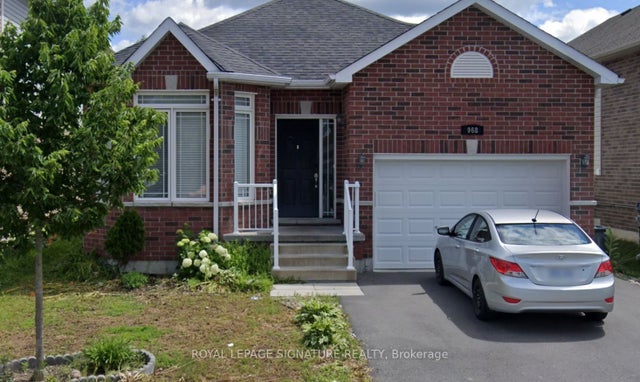 968 Avery Avenue, Peterborough