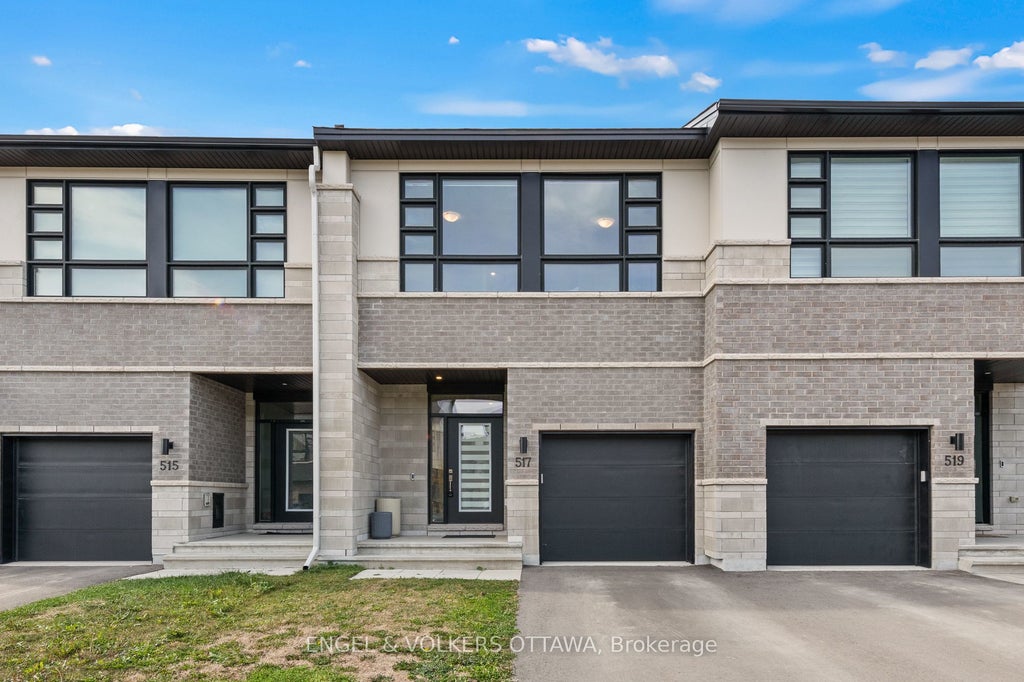 517 Cobra Crescent, Kanata