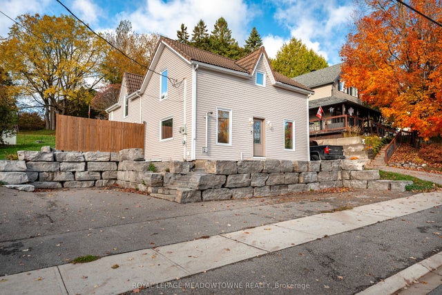 34 Crozier Street, East Luther Grand Valley