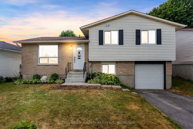 883 Old Colony Road, Kingston