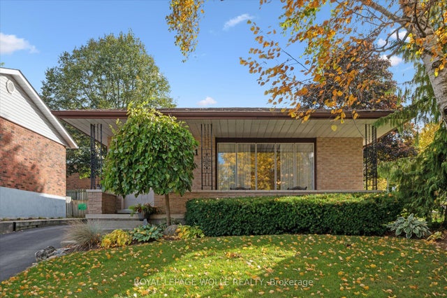 61 Sandsprings Crescent, Kitchener