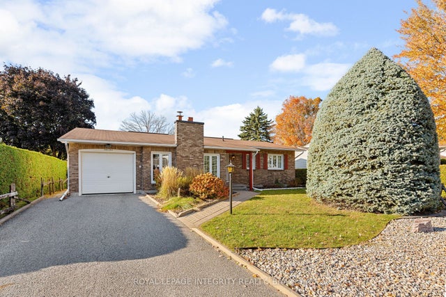 12 Wynford Avenue, South of Baseline to Knoxdale