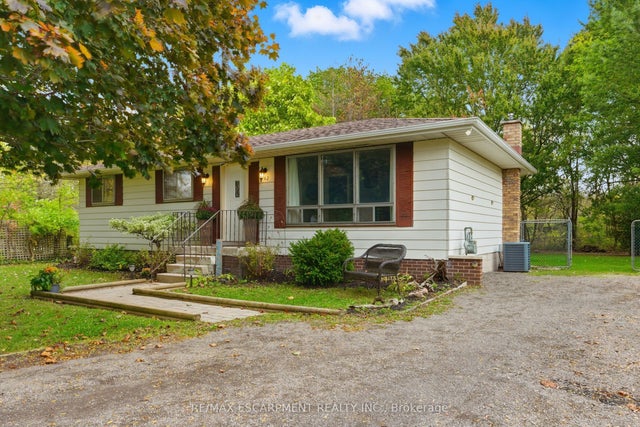 62 Oswego Park Road, Haldimand