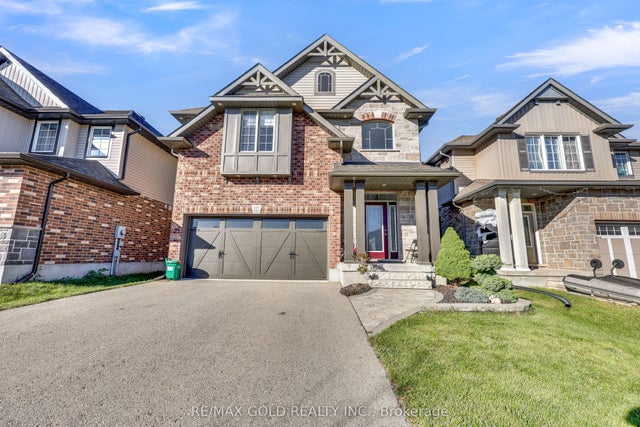 137 Passchendaele Street, Woodstock