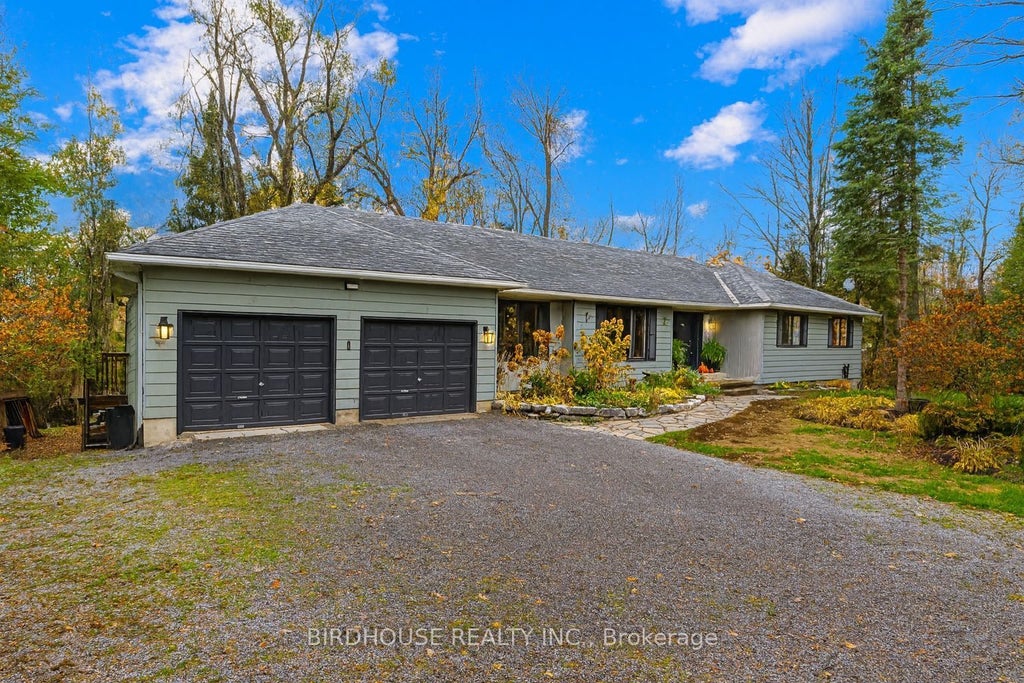 102 Edwina Drive, Trent Lakes