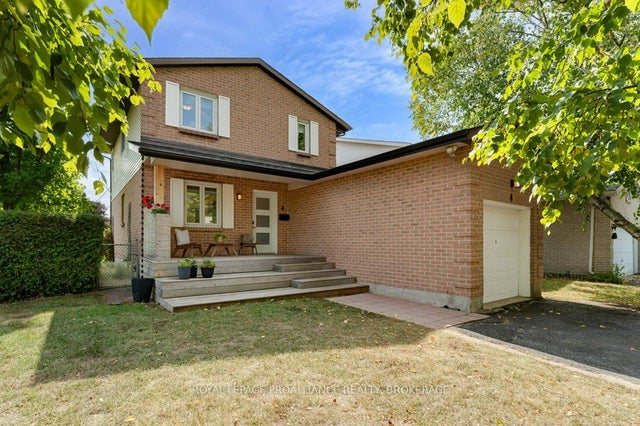 4 Glenaire Mews, Kingston