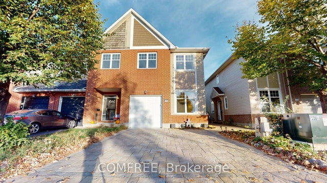 29d Cresthaven Drive, Barrhaven