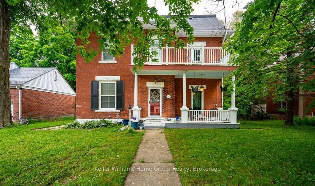 250 Andrew Street, Shelburne