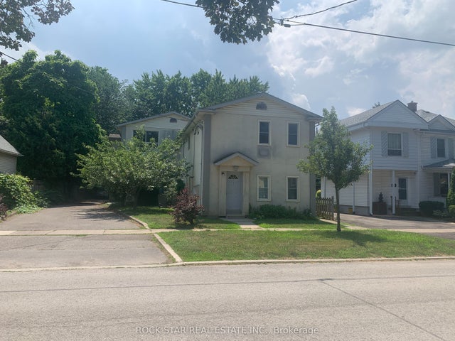 22 Dacotah Street 1, St. Catharines
