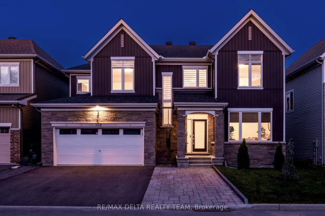 748 Vennecy Terrace, Orleans - Convent Glen and Area