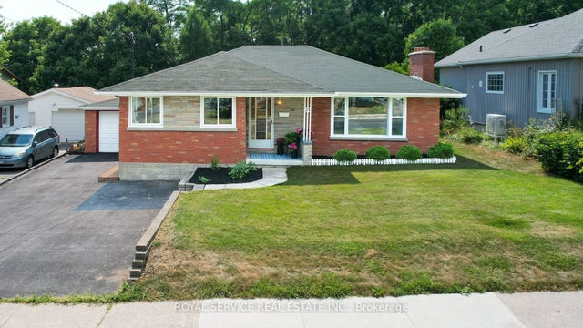 24 Division Street, Cramahe
