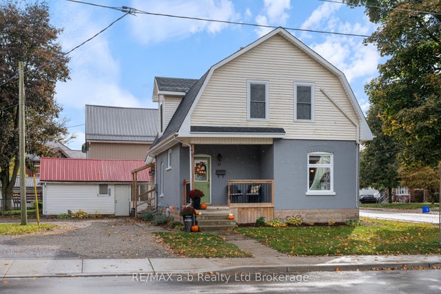 31 Concession Street W, Tillsonburg