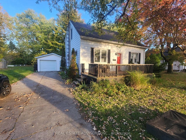 746 South Pelham Road, Welland
