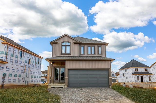 33 Bounty Avenue, Thorold