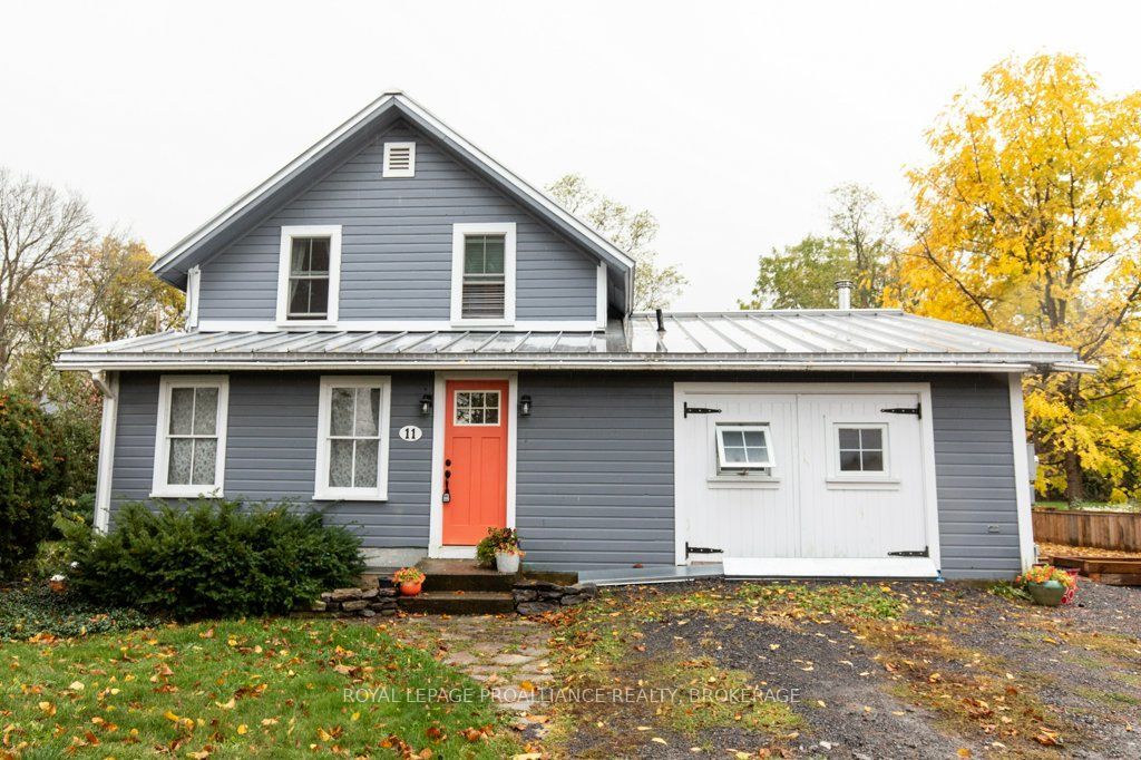 11 Eliza Street, Frontenac Islands